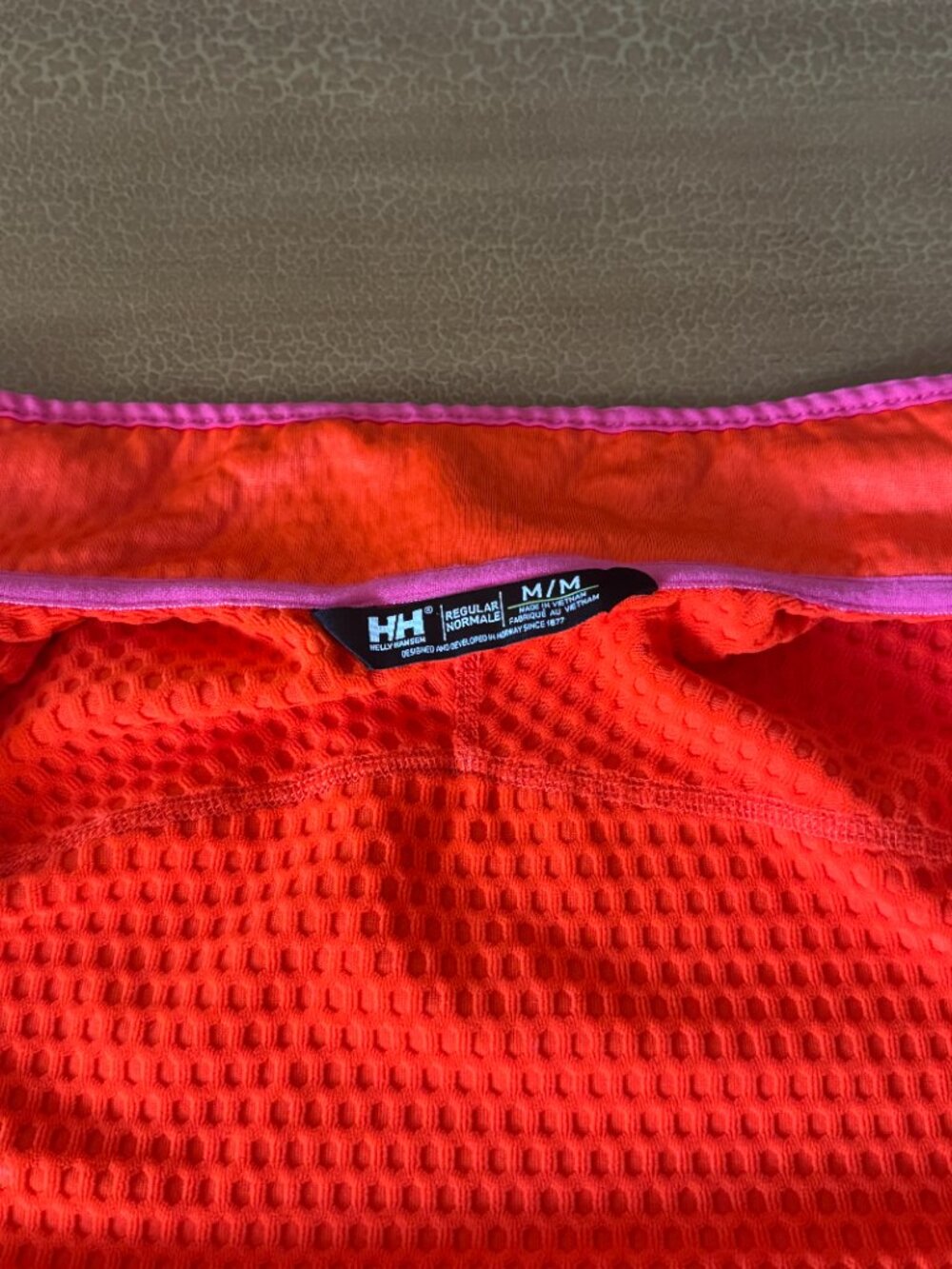Helly Hansen Full Zip Bright Orange with Pink Trim Jacket - Size Medium - Picture 4 of 6
